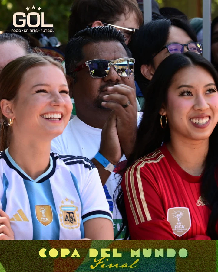 GOL PDX Copa del Mundo Final graphic over a photo of two fans